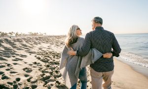 early-retirement-senior-couple-vacation-beach